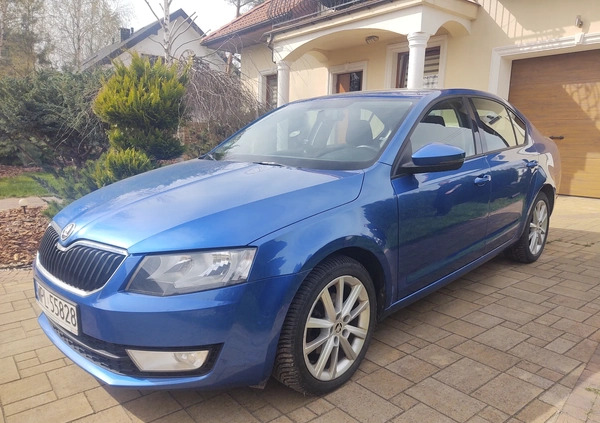 Skoda Octavia cena 31900 przebieg: 324000, rok produkcji 2015 z Gdańsk małe 781